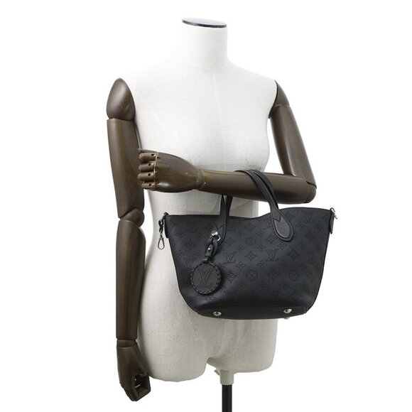 LOUIS VUITTON Blossom Size PM Monogram Mahina Noir M21848 - Picture 3 of 16